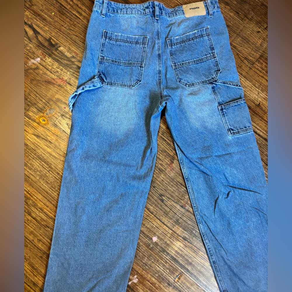 Carpenter loose